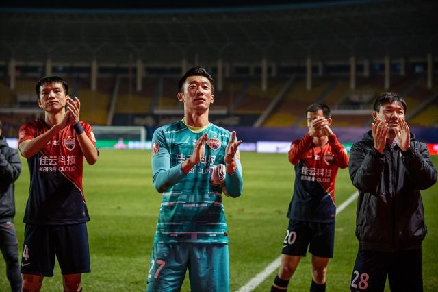 500彩票网直播官方-张鹭：感谢深足拉我一把 去年保级战凌晨5点才睡