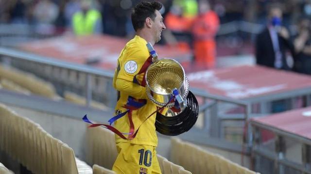 500彩票网官网-33岁梅开二度拿35冠已非人类，人类中德容最佳